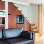 Condessa Duplex דירה